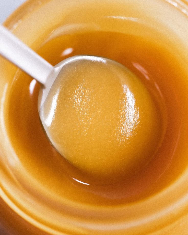 DIY : masque visage maison au miel de manuka pour peau sensible