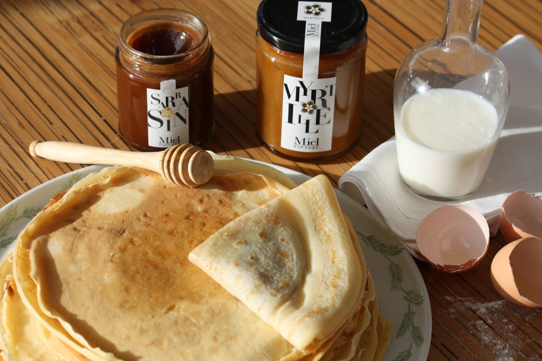Miel de Myrtille. à tartiner sur des crêpes